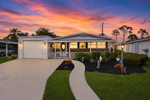 8400 Gallberry Cir, Port Saint Lucie, FL 34952