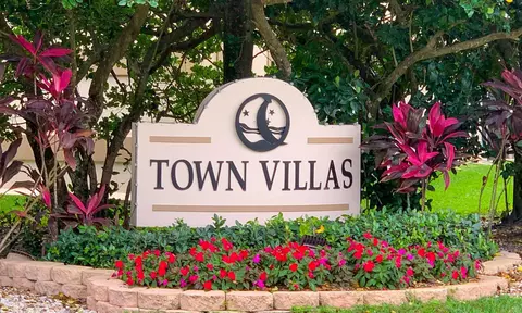 9185 Flynn Cir #3, Boca Raton, FL 33496