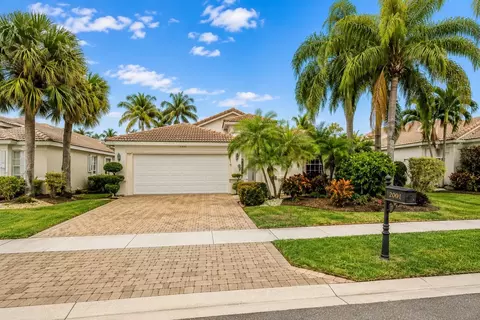 9576 Taormina St, Lake Worth, FL 33467