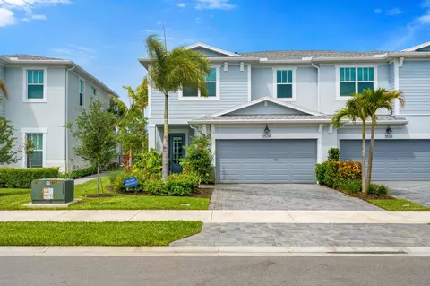 3524 NW Solange Ct, Jensen Beach, FL 34957