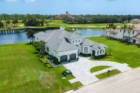 128 SE Rio Angelica, Port Saint Lucie, FL 34984