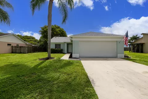 1322 Denlow Ln, Royal Palm Beach, FL 33411