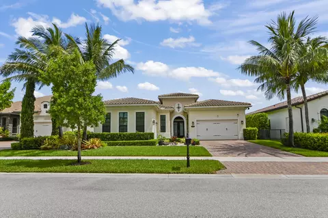 9307 Grand Prix Ln, Boynton Beach, FL 33472
