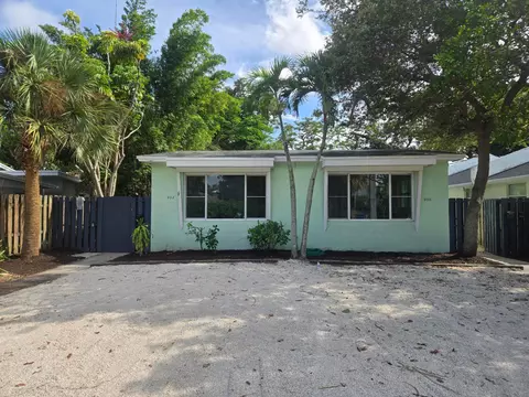 900 SE 12th St, Fort Lauderdale, FL 33316