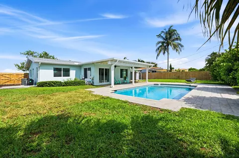 5920 Lake Osborne Dr, Lake Worth, FL 33461