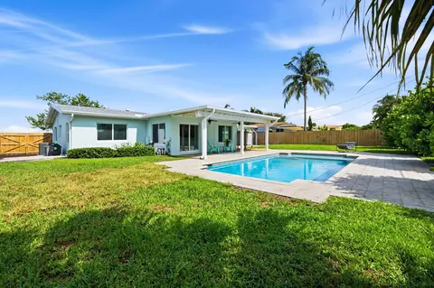5920 Lake Osborne Dr, Lake Worth, FL 33461