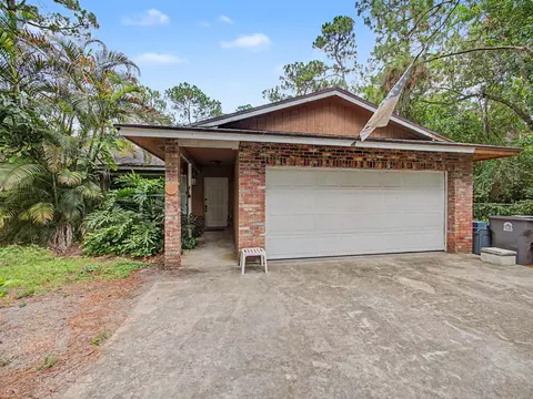 13229 Arrowwood Dr, Palm Beach Gardens, FL 33418