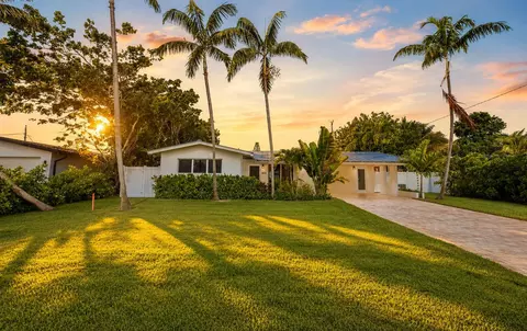 5621 NE 16th Ave, Fort Lauderdale, FL 33334
