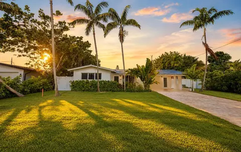 5621 NE 16th Ave, Fort Lauderdale, FL 33334