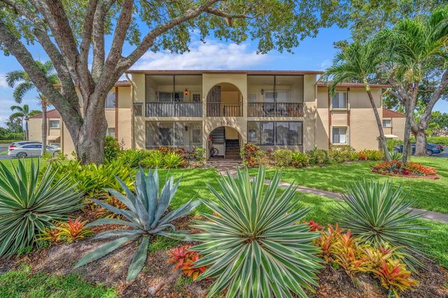 103 Lake Pine Cir #A-2, Greenacres, FL 33463