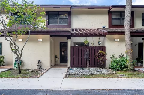 3727 Carambola Cir N #2823, Coconut Creek, FL 33066