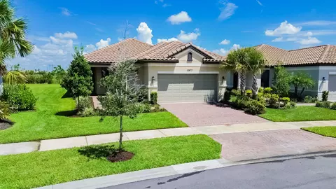 12877 SW Ambra St, Port Saint Lucie, FL 34987