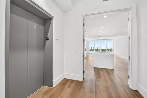 220 Lake Shore Dr #1506, Lake Park, FL 33403
