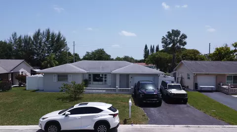 9410 NW 81st Ct, Tamarac, FL 33321