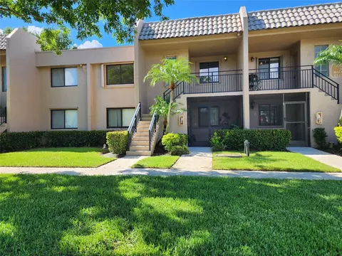 390 Racquet Club Rd, Weston, FL 33326