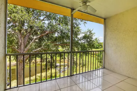 9826 Marina Blvd #1029, Boca Raton, FL 33428