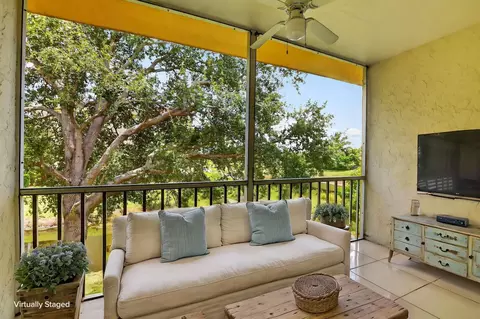 9826 Marina Blvd #1029, Boca Raton, FL 33428