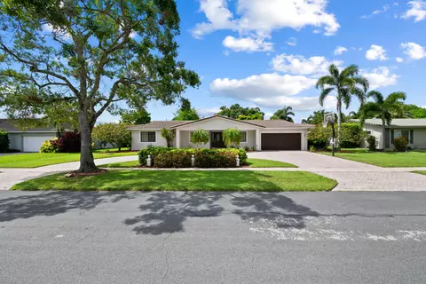 5720 SW 7th St, Plantation, FL 33317