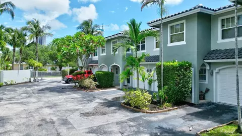 804 SW 4th Ave, Fort Lauderdale, FL 33315