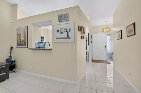 8246 Springview Ter, Boca Raton, FL 33496 photo 12