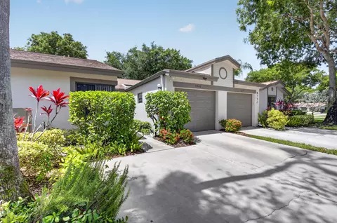 8246 Springview Ter, Boca Raton, FL 33496 photo 3
