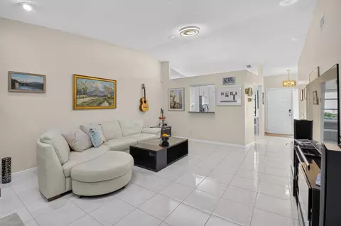8246 Springview Ter, Boca Raton, FL 33496 photo 7
