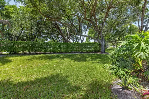 8246 Springview Ter, Boca Raton, FL 33496 photo 35