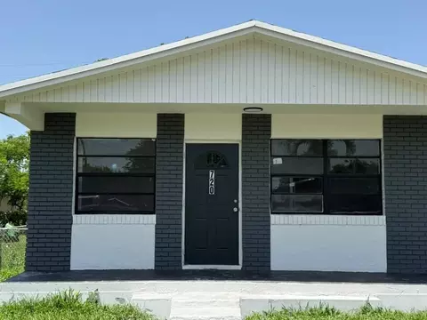 720 Rickey Jackson Blvd, Pahokee, FL 33476