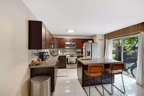 8910 SW 20th Pl #A-23, Davie, FL 33324