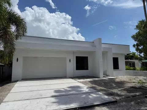 1781 NE 18th St, Fort Lauderdale, FL 33305