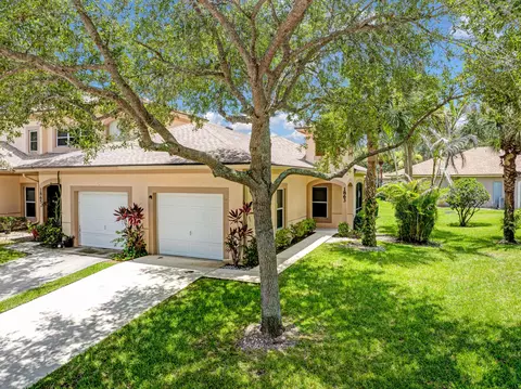 1863 Sandhill Crane Dr #B2, Fort Pierce, FL 34982