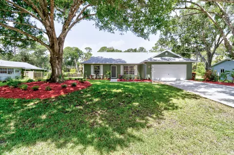 2735 47th Ave, Vero Beach, FL 32966