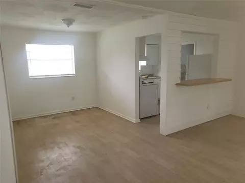2185 NW 3rd St, Okeechobee, FL 34972 photo 3