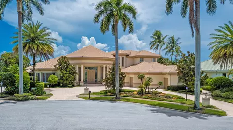 6949 Lake Estates Ct, Boca Raton, FL 33496
