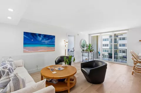 1239 Hillsboro Mile #302, Hillsboro Beach, FL 33062