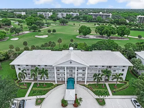 6169 Balboa Cir UNIT 302, Boca Raton, FL 33433