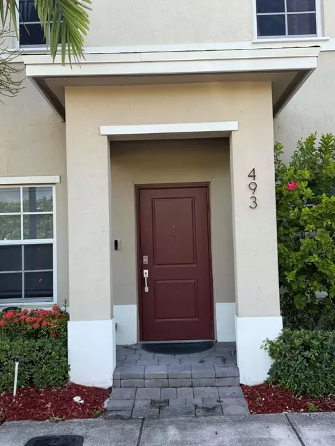 493 NE 5th Pl, Florida City, FL 33034
