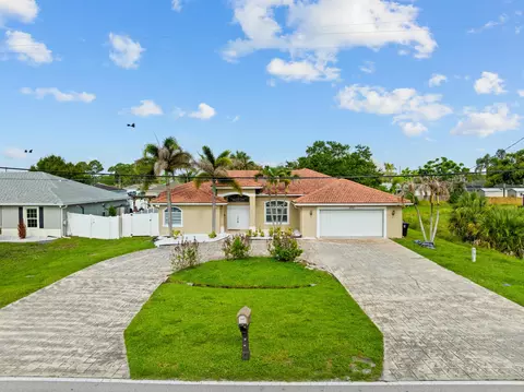 286 NW Bayshore Blvd, Port Saint Lucie, FL 34983