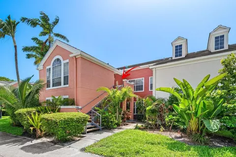1345 Crystal Way #B, Delray Beach, FL 33444