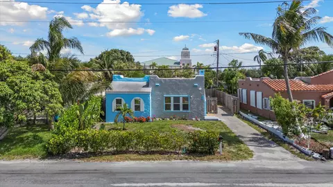 120 NW 4th Ave, Boynton Beach, FL 33435