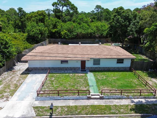 3024 W Dixie Blvd, Fort Pierce, FL 34946