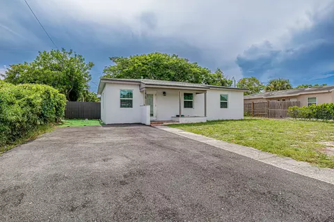 1416 S C St, Lake Worth Beach, FL 33460