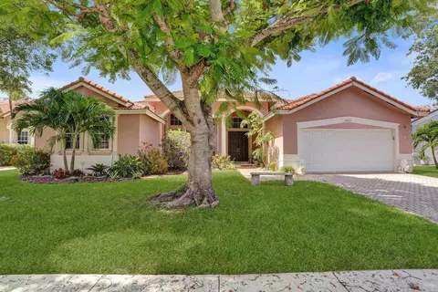16413 NW 12th St, Pembroke Pines, FL 33028