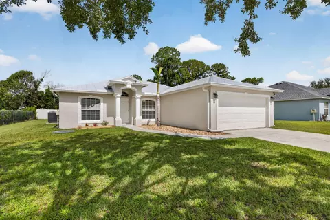 1666 SW Davis St, Port Saint Lucie, FL 34953