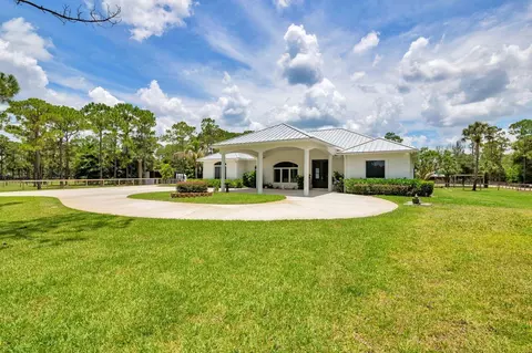 14819 Broken Arrow Pl, Palm Beach Gardens, FL 33418