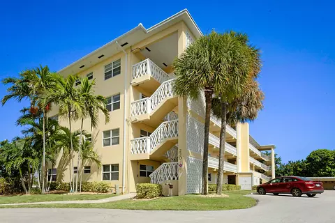 230 N Federal Hwy #305, Deerfield Beach, FL 33441