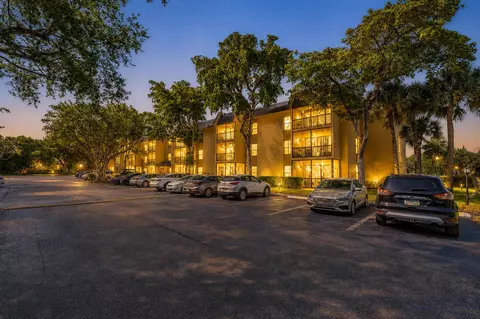 460 NW 20th St #2100, Boca Raton, FL 33431