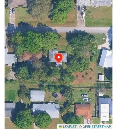 7305 Pacific Ave, Fort Pierce, FL 34951