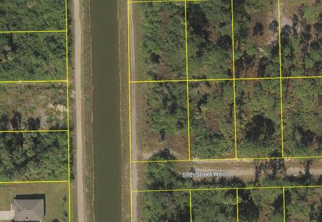 3612 69th St W, Lehigh Acres, FL 33971