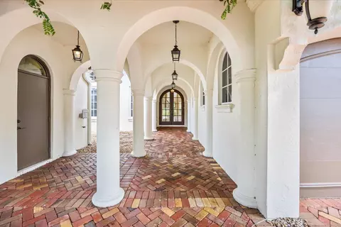 143 SE Bella Strano, Port Saint Lucie, FL 34984